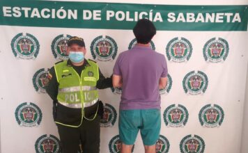 En sabaneta capturaron un sujeto por maltratar físicamente a sus padres