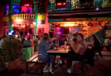 Gremio de bares pide a autoridades considerar como última alternativa toque de queda para Halloween Gremio de bares pide a autoridades considerar como última alternativa toque de queda para Halloween - Sabaneta Hoy