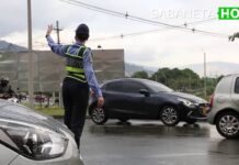 ¿Por qué se generan largos trancones en la glorieta de Mayorca?