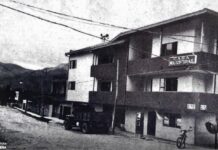 ¿La recuerda?, por esta reconocida calle de Sabaneta arrastraban la madera que mandaban a Medellín