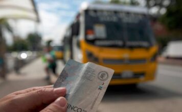 Ojo, esto es lo que podría subir el pasaje de bus en el Valle de Aburrá para el 2025