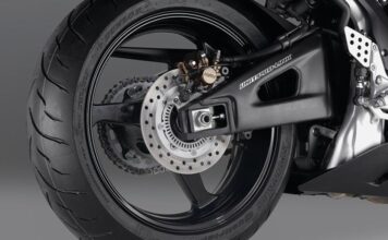 En septiembre entrará en vigencia la nueva normativa de rotulación para llantas de motos llantas